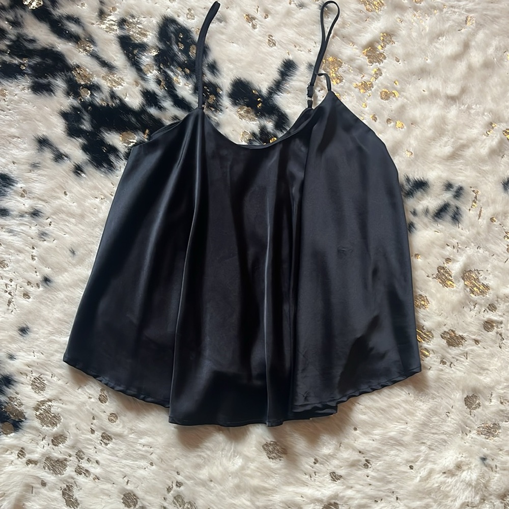 🖤 She + Sky black silk top 🖤